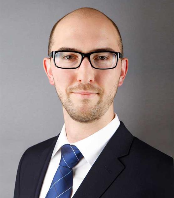 jannik-schuehle-simon-kucher