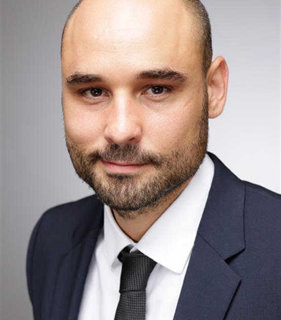 Jen Georgopoulos Nicolas Georgopoulos | Simon-Kucher