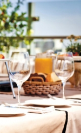 Pricing strategies and dynamics in the restaurant industry