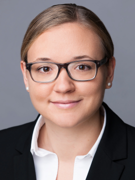 Julia Gollnisch