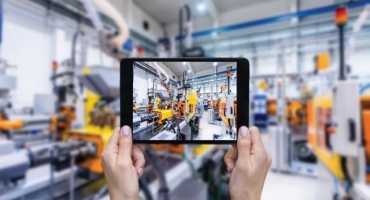 Topline growth through servitisation: Filming a manufacturing scene using a tablet