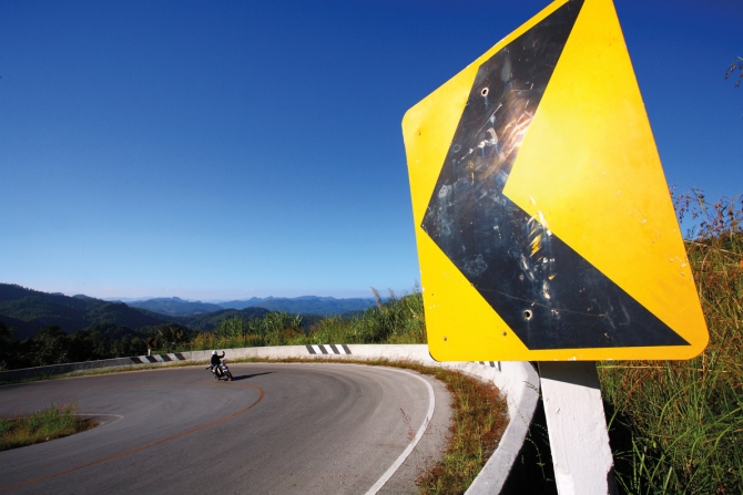 road sign turn