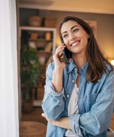 lady working in customer happiness to drive growth