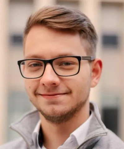 Jannik Straub