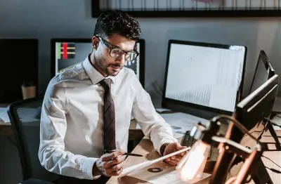 Banking leader assessing and understanding revenue leakage