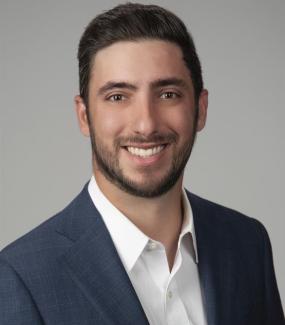 Dylan Grien Headshot