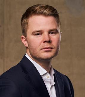Mads Emil