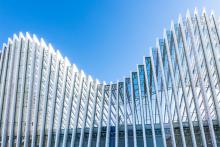 Non-interest revenue in commercial banking
