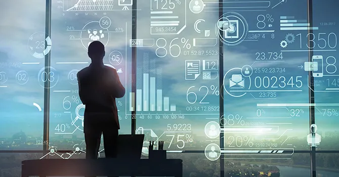 guy looking at the sky