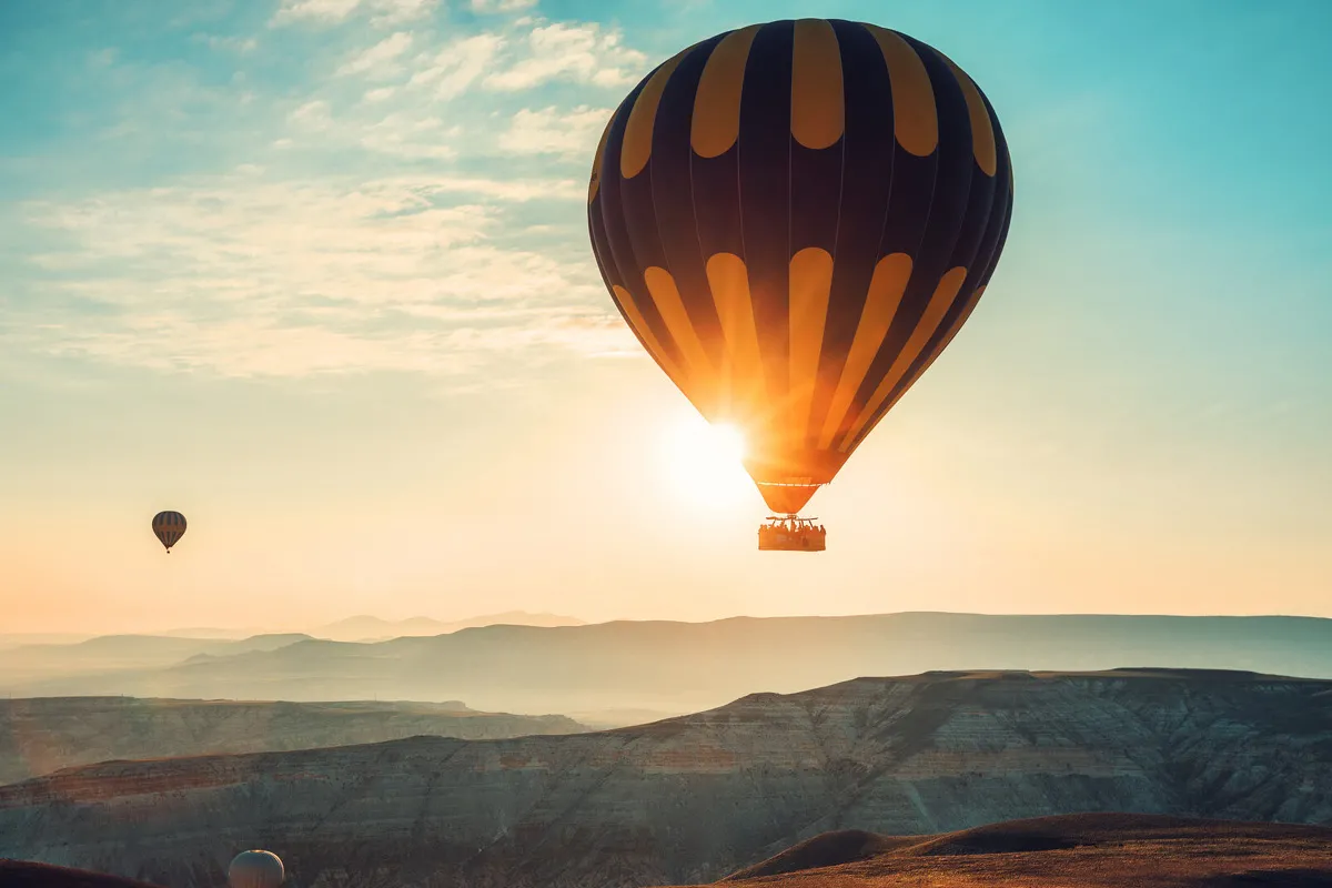 Hot air balloon